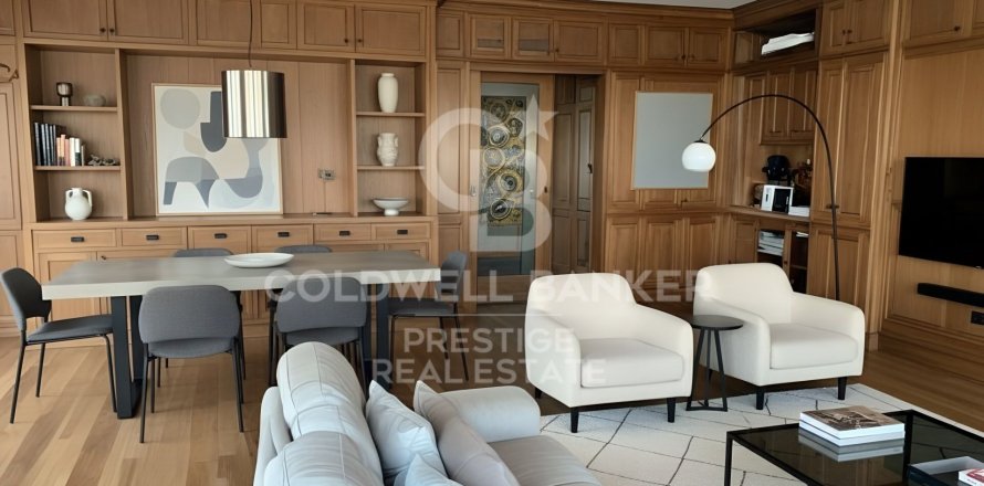 Appartamento a Barcelona, Spagna 5 camere da letto, 254 mq. N° 158380