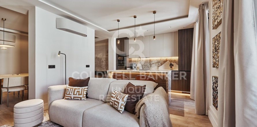 Apartment in Madrid, Spain 3 bedrooms, 122 sq.m. No. 158377