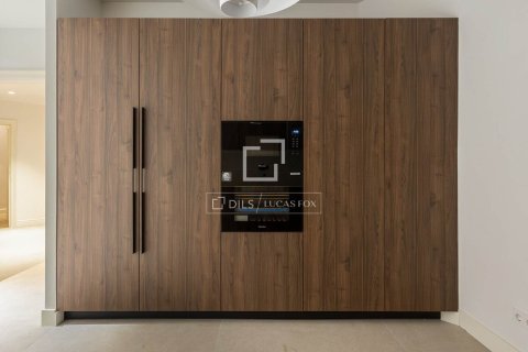 Dzīvoklis pārdošanā Barcelona, Spānijā 5 istabas, 250 m2 Nr. 150639 - attēls 24