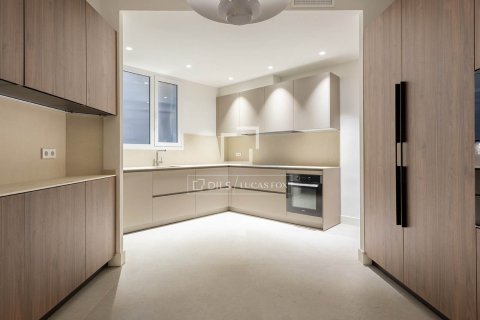 Dzīvoklis pārdošanā Barcelona, Spānijā 5 istabas, 250 m2 Nr. 150639 - attēls 21