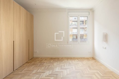 Apartment à vendre à Barcelona, Espagne, 5 chambres, 250 m2 No. 150639 - photo 28