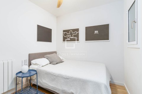 Apartment à vendre à Barcelona, Espagne, 4 chambres, 96 m2 No. 150640 - photo 29