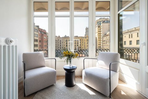 Apartament w Barcelona, Hiszpania 4 sypialnie, 200 mkw. nr 150637 – zdjęcie 28