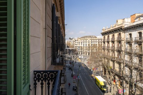 Apartament w Barcelona, Hiszpania 4 sypialnie, 200 mkw. nr 150637 – zdjęcie 8