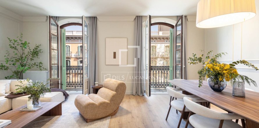 Apartament w Barcelona, Hiszpania 4 sypialnie, 200 mkw. nr 150637