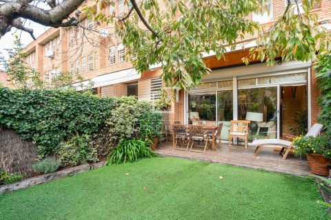 Villa à vendre à Sant Cugat Del Valles, Barcelona, Espagne, 4 chambres, 185 m2 No. 150636 - photo 28