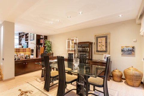 Villa à vendre à Sant Cugat Del Valles, Barcelona, Espagne, 4 chambres, 185 m2 No. 150636 - photo 29