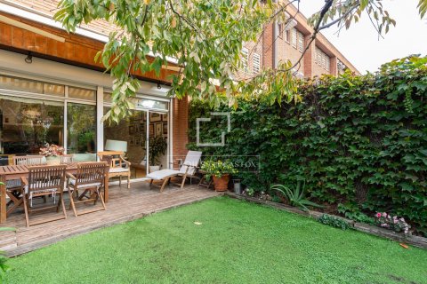 Villa à vendre à Sant Cugat Del Valles, Barcelona, Espagne, 4 chambres, 185 m2 No. 150636 - photo 29