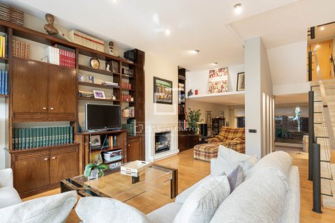 Villa à vendre à Sant Cugat Del Valles, Barcelona, Espagne, 4 chambres, 185 m2 No. 150636 - photo 7