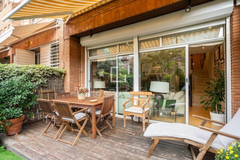 Villa à vendre à Sant Cugat Del Valles, Barcelona, Espagne, 4 chambres, 185 m2 No. 150636 - photo 27