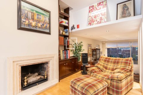 Villa à vendre à Sant Cugat Del Valles, Barcelona, Espagne, 4 chambres, 185 m2 No. 150636 - photo 5