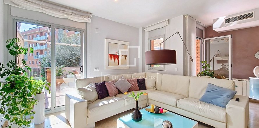 Dzīvoklis Cubelles, Barcelona, Spānijā 4 istabas, 114 m2 Nr. 150641