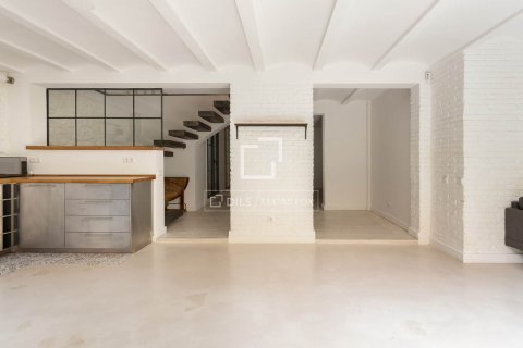 Apartment à vendre à Barcelona, Espagne, 4 chambres, 208 m2 No. 150642 - photo 27