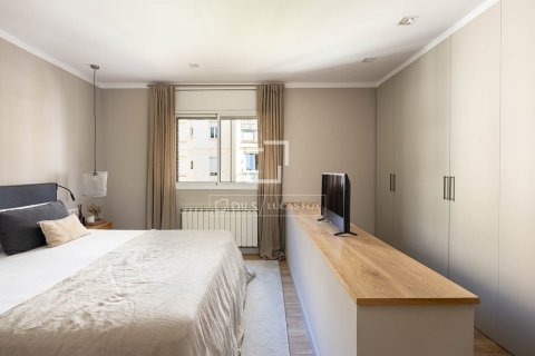 Penthouse w Barcelona, Hiszpania 6 sypialni, 320 mkw. nr 150638 – zdjęcie 24