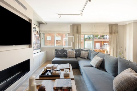 Penthouse w Barcelona, Hiszpania 6 sypialni, 320 mkw. nr 150638 – zdjęcie 4