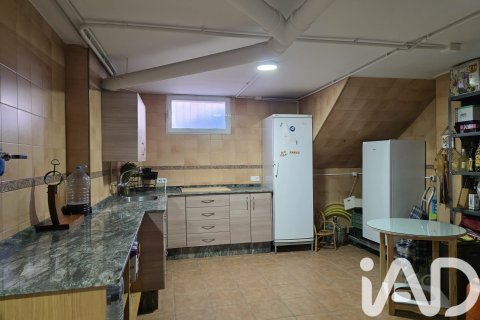 House for sale in Calasparra, Murcia, Spain 4 bedrooms, 241.8 sq.m. No. 185085 - photo 17