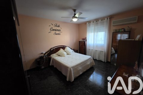 House for sale in Calasparra, Murcia, Spain 4 bedrooms, 241.8 sq.m. No. 185085 - photo 9