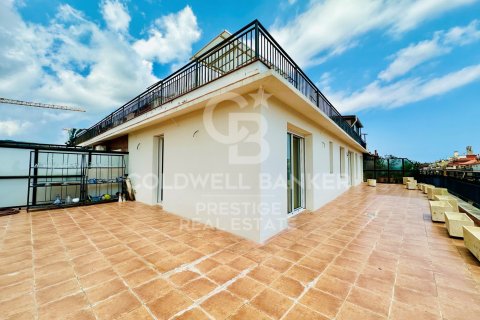 Penthouse for sale in Barcelona, Spain 3 bedrooms, 116 sq.m. No. 157845 - photo 4