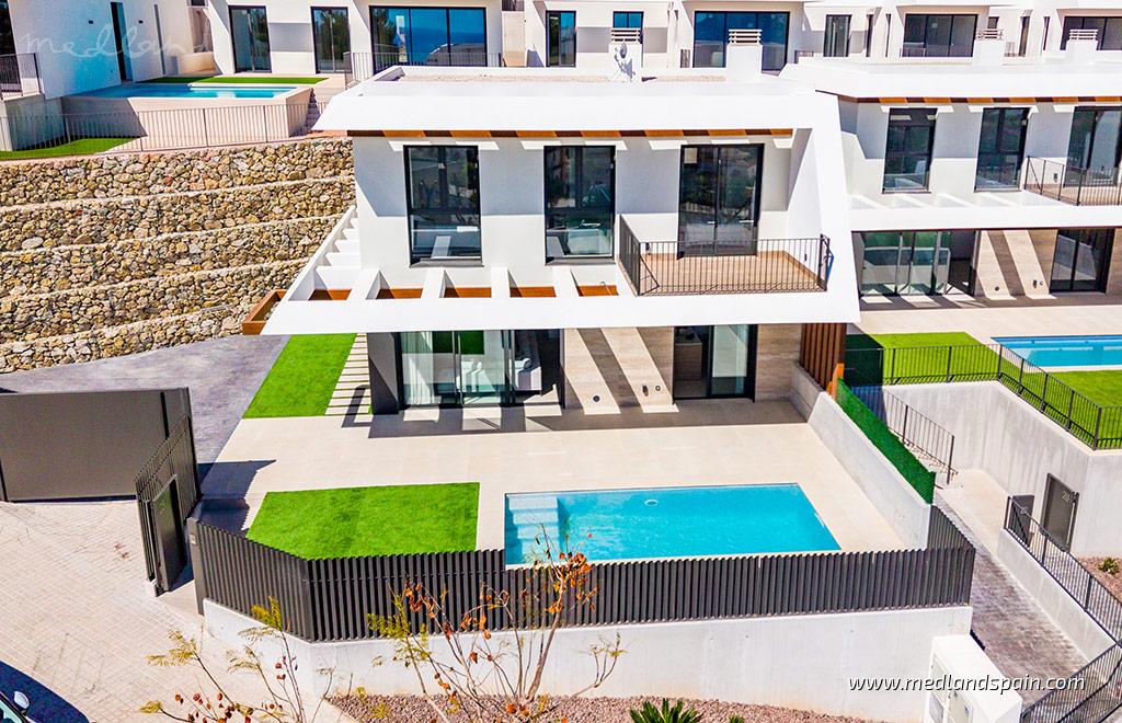 Villa i La Nucia, Alicante, Spanien 4 sovrum, 212 kvm. Nr. 192985
