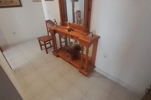 Apartment for sale in Torrevieja, Alicante, Spain 3 bedrooms, 109 sq.m. No. 156240 - photo 6