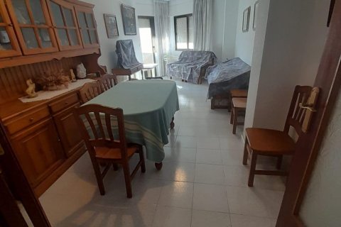 Apartment for sale in Torrevieja, Alicante, Spain 3 bedrooms, 109 sq.m. No. 156240 - photo 2