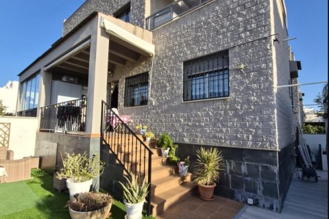 Apartament w Torrevieja, Alicante, Hiszpania 2 sypialnie, 132 mkw. nr 156241