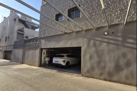 Apartament w Torrevieja, Alicante, Hiszpania 2 sypialnie, 132 mkw. nr 156241 – zdjęcie 11