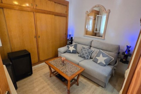 Villa till salu i Torrevieja, Alicante, Spanien 3 sovrum, 102 kvm. Nr. 156242 - foto 20