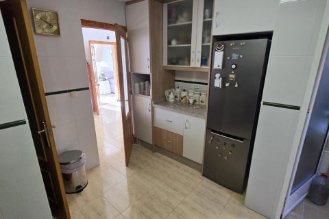 Villa till salu i Torrevieja, Alicante, Spanien 3 sovrum, 102 kvm. Nr. 156242 - foto 17