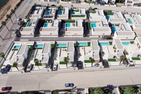 Продажа виллы в Аликанте, Испания 3 спальни, 113м2 №156360 - фото 25