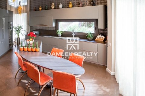Huvila myytävänä Calonge, Girona, Espanja, 5 makuuhuonetta, 600 m2 No. 176696 - kuva 7