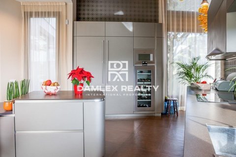 Huvila myytävänä Calonge, Girona, Espanja, 5 makuuhuonetta, 600 m2 No. 176696 - kuva 8