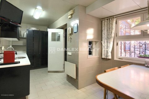 Huvila myytävänä Begur, Girona, Espanja, 12 makuuhuonetta, 1383 m2 No. 176693 - kuva 24