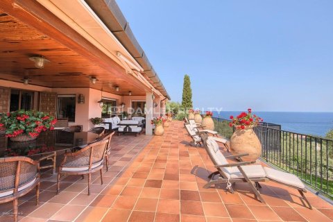Huvila myytävänä Begur, Girona, Espanja, 12 makuuhuonetta, 1383 m2 No. 176693 - kuva 2