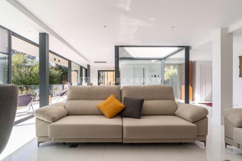 Huvila myytävänä Platja D'aro, Girona, Espanja, 6 makuuhuonetta, 450 m2 No. 176692 - kuva 23
