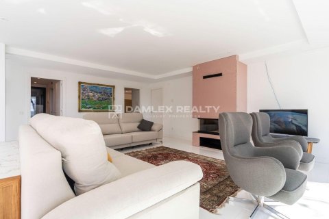 Huvila myytävänä Platja D'aro, Girona, Espanja, 6 makuuhuonetta, 450 m2 No. 176692 - kuva 19
