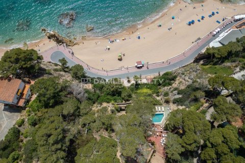 Huvila myytävänä Lloret de Mar, Girona, Espanja, 5 makuuhuonetta, 391 m2 No. 176698 - kuva 6
