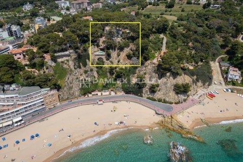Huvila myytävänä Lloret de Mar, Girona, Espanja, 5 makuuhuonetta, 391 m2 No. 176698 - kuva 3