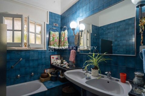 Huvila myytävänä Lloret de Mar, Girona, Espanja, 5 makuuhuonetta, 391 m2 No. 176698 - kuva 19