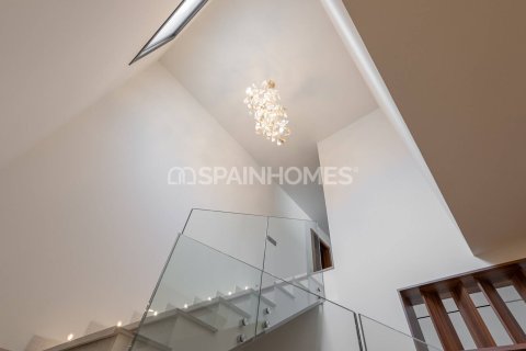 Villa à vendre à Castelldefels, Barcelona, Espagne, 5 chambres, 264 m2 No. 164709 - photo 30