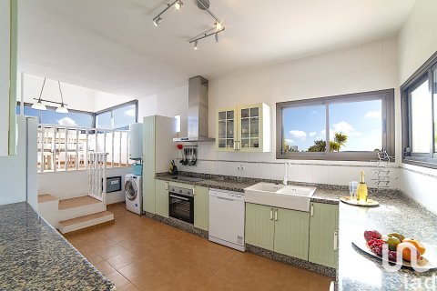 Продажа дома в Плайя-Бланка, Лансароте, Испания 3 спальни, 142м2 №153118 - фото 8