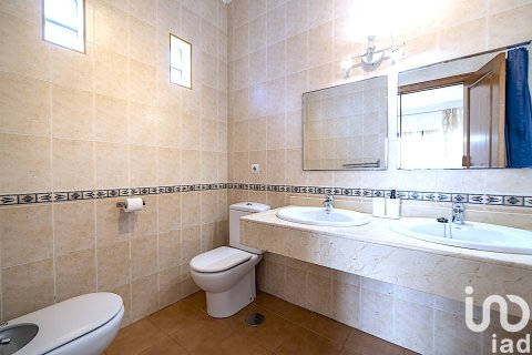 Продажа дома в Плайя-Бланка, Лансароте, Испания 3 спальни, 142м2 №153118 - фото 6