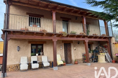 Māja pārdošanā Villaquilambre, Leon, Spānijā 2 istabas, 657 m2 Nr. 153121 - attēls 2