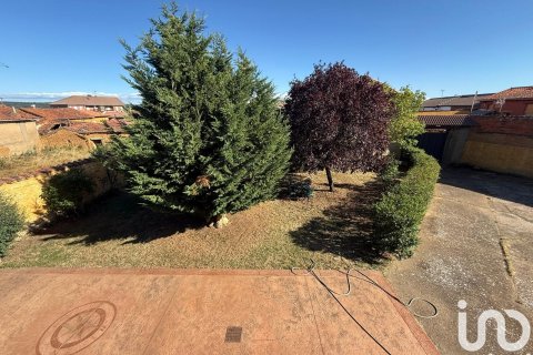 Māja pārdošanā Villaquilambre, Leon, Spānijā 2 istabas, 657 m2 Nr. 153121 - attēls 5