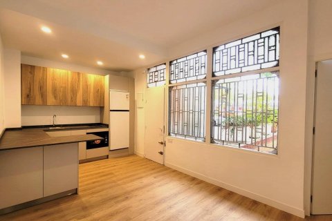 Wohnung zum Verkauf in Madrid, Spanien 1 Schlafzimmer, 48 m2 Nr. 165413 - Foto 1