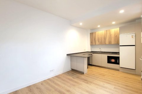 Wohnung zum Verkauf in Madrid, Spanien 1 Schlafzimmer, 48 m2 Nr. 165413 - Foto 2