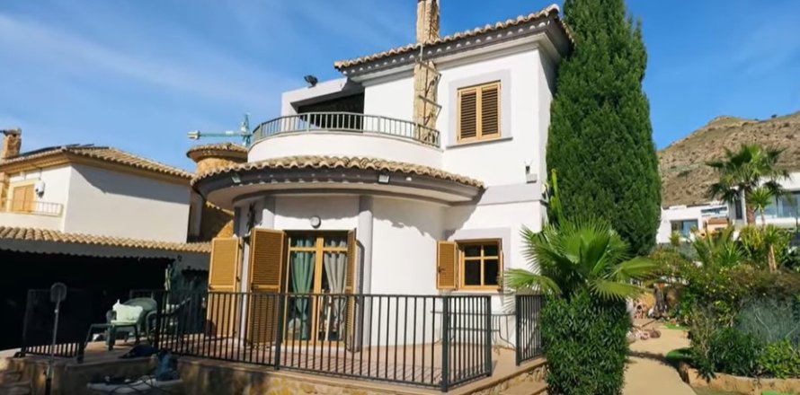 Townhouse in Benidorm, Alicante, Spanien 3 Schlafzimmer, 180 m2 Nr. 140361