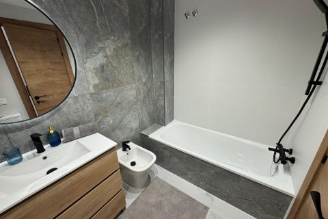 Wohnung zum Verkauf in Torrevieja, Alicante, Spanien 4 Schlafzimmer, 105 m2 Nr. 140360 - Foto 16