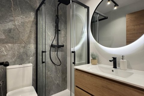 Wohnung zum Verkauf in Torrevieja, Alicante, Spanien 4 Schlafzimmer, 105 m2 Nr. 140360 - Foto 20