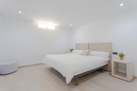 Huvila myytävänä Alicante, Espanja, 4 makuuhuonetta, 149 m2 No. 144560 - kuva 23